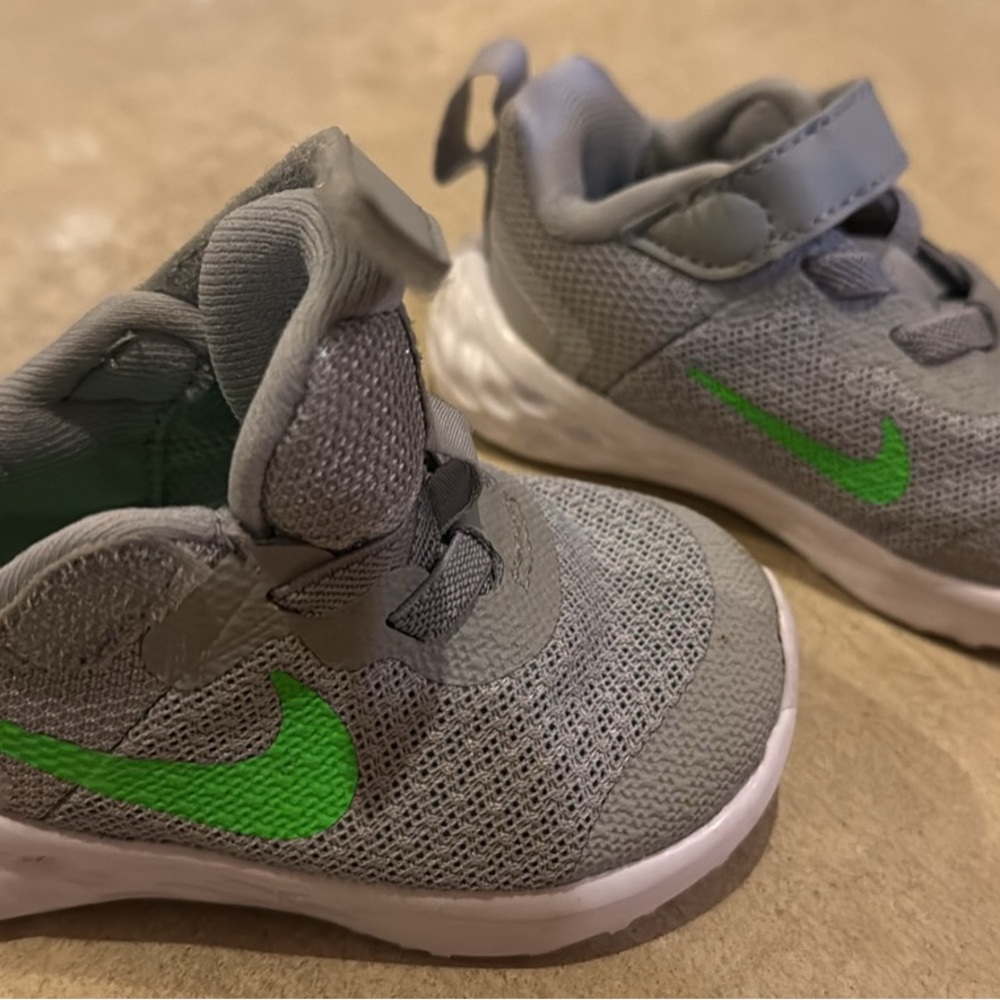 Nike Kids Gray and Green Sneakers